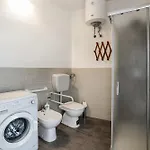 Iris Maggiore Apartment