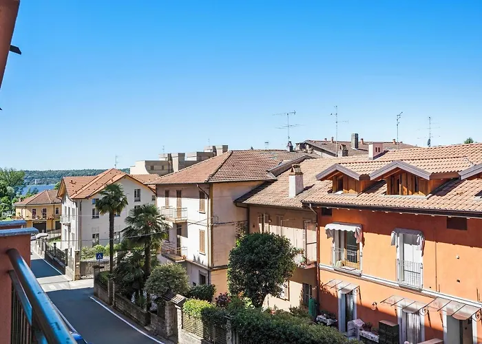 Iris Maggiore * Angera