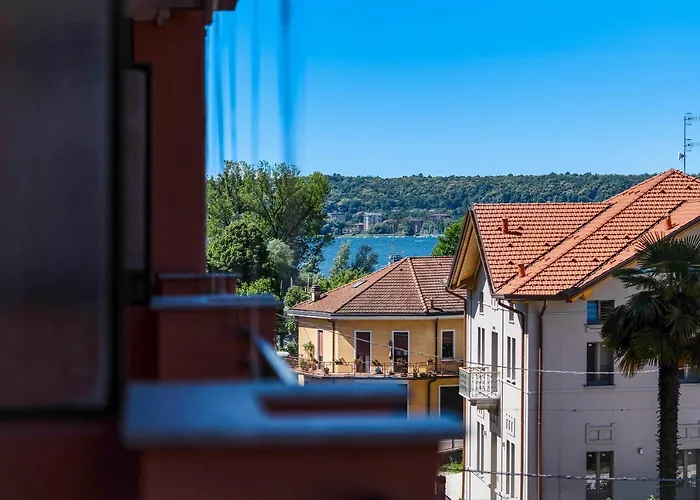 Iris Maggiore Apartment