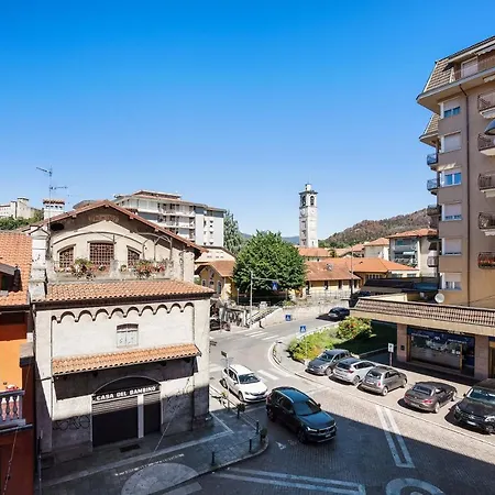 Iris Maggiore Angera