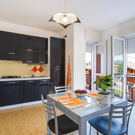 Apartman Iris Maggiore Angera